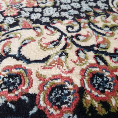 Dywan LUXURY IRANI 3671A CIEMNY GRANAT 150 x 230 cm granatowy Dywan LUXURY IRANI 3671A CIEMNY GRANAT 150 x 230 cm granatowy
