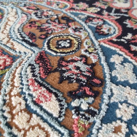 Dywan LUXURY IRANI 4032A 150 x 230 cm wielokolorowy Dywan LUXURY IRANI 4032A 150 x 230 cm wielokolorowy
