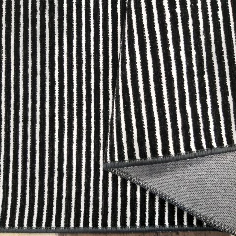 Dywan DIAMOND 01 BLACK-WHITE 80 x 150 cm czarno-biały Dywan DIAMOND 01 BLACK-WHITE 80 x 150 cm czarno-biały