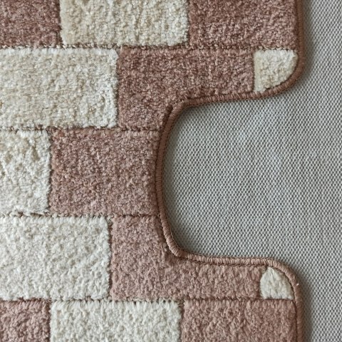 Komplet łazienkowy Montana z wycięciem Bornova XL Beige Komplet (50 cm x 80 cm i 40 cm x 50 cm) Komplet łazienkowy Montana z wycięciem Bornova XL Beige Komplet (50 cm x 80 cm i 40 cm x 50 cm)